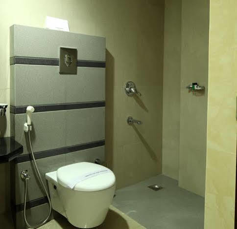 Hotel Green Dreams Kochi Eksteriør billede